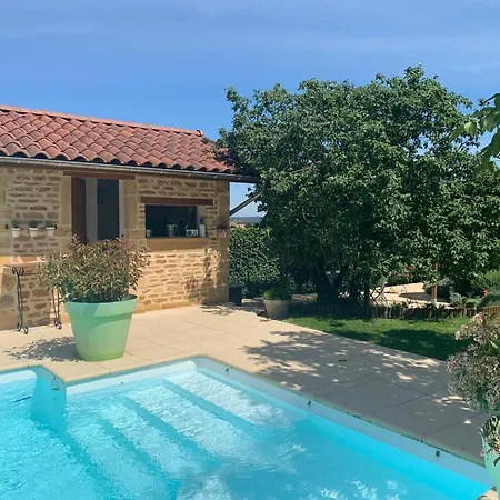 Gite La Cabiotte Nature Et Spa Sarcey Exterior foto